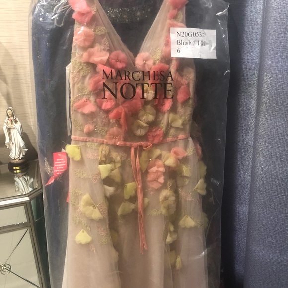 Marchesa notte dress sz4 - Picture 2 of 8